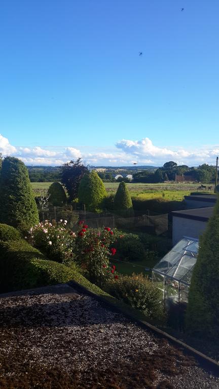 Woodend Bed and Breakfast Glenrothes Exteriör bild
